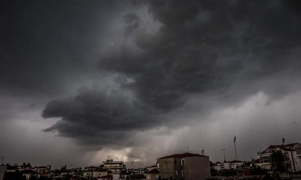 Καιρός: Σε κλοιό κακοκαιρίας από αύριο ολόκληρη η χώρα